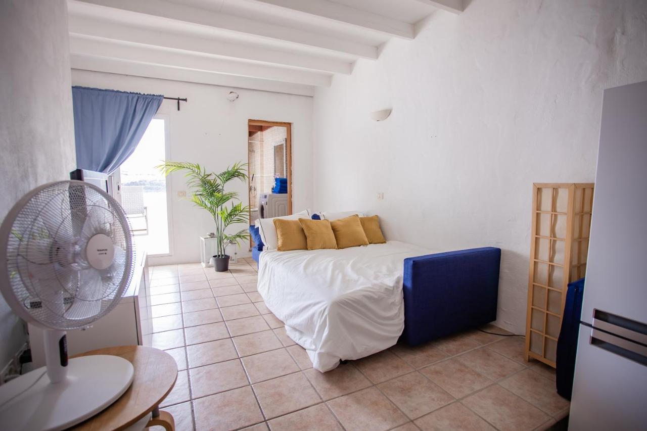 Zarah'S Place “ Ocean” Διαμέρισμα Sardina Εξωτερικό φωτογραφία